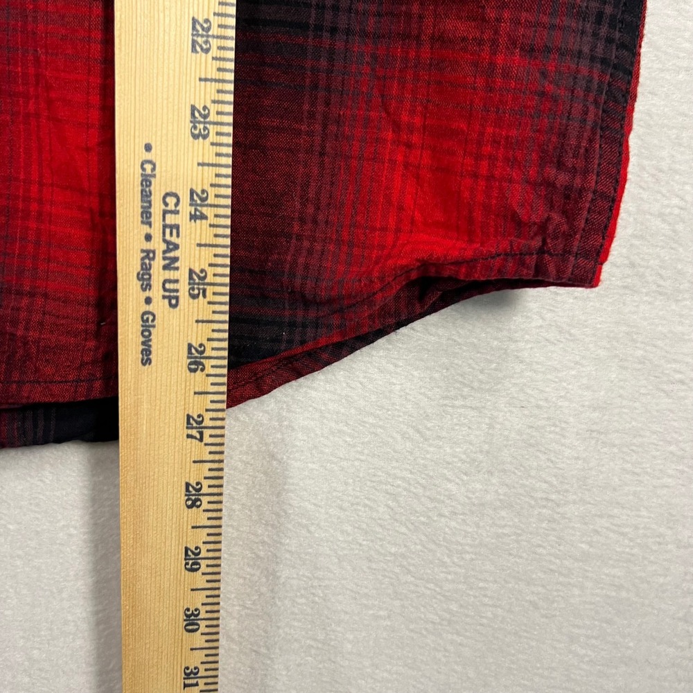 Woolrich Red Black Plaid Flannel Long Sleeve Button Up Shirt Men's Medium - Picture 6 of 6
